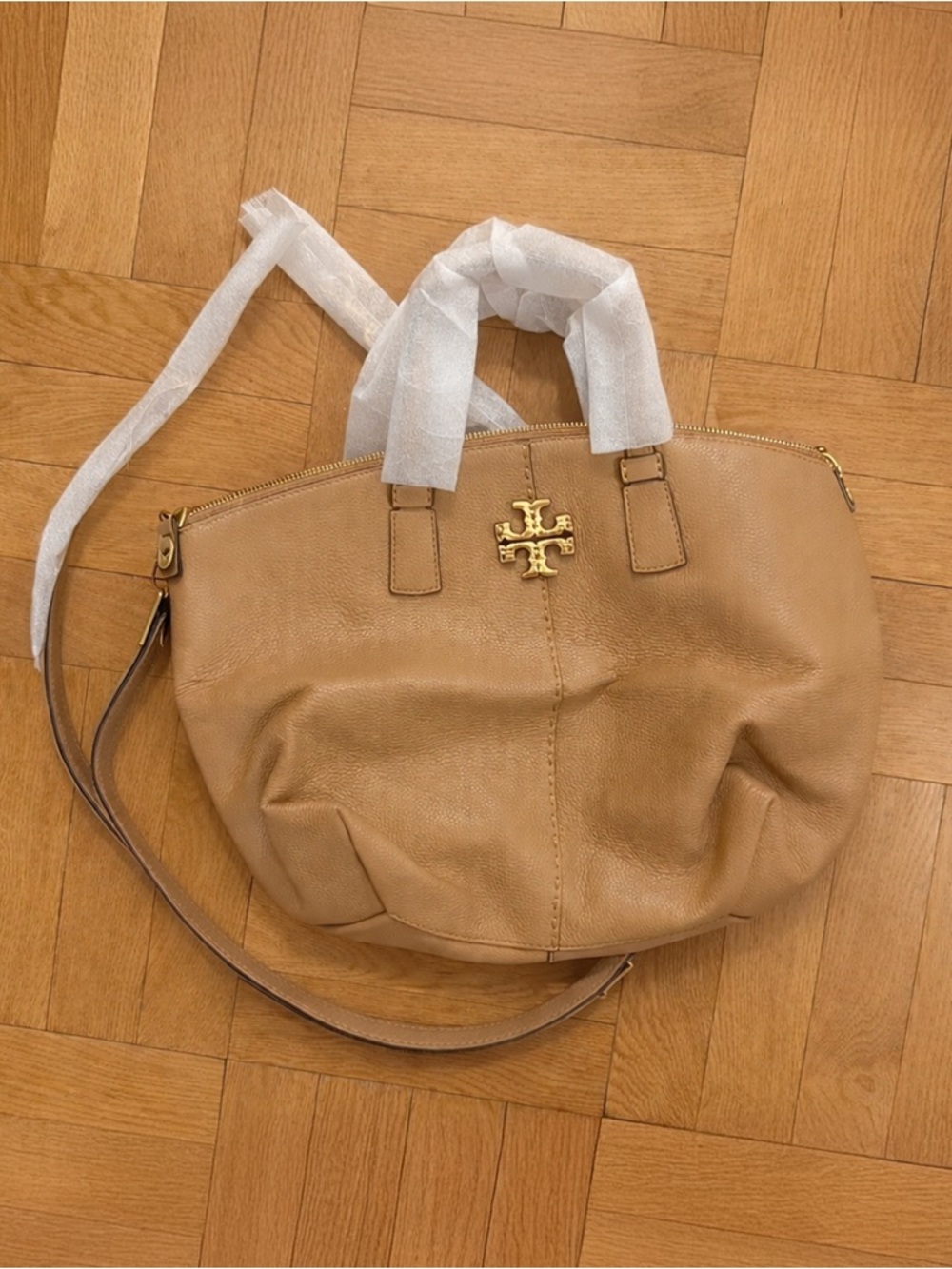 Tory Burch • McGraw Top-Zip Satchel - Picture 6 of 7